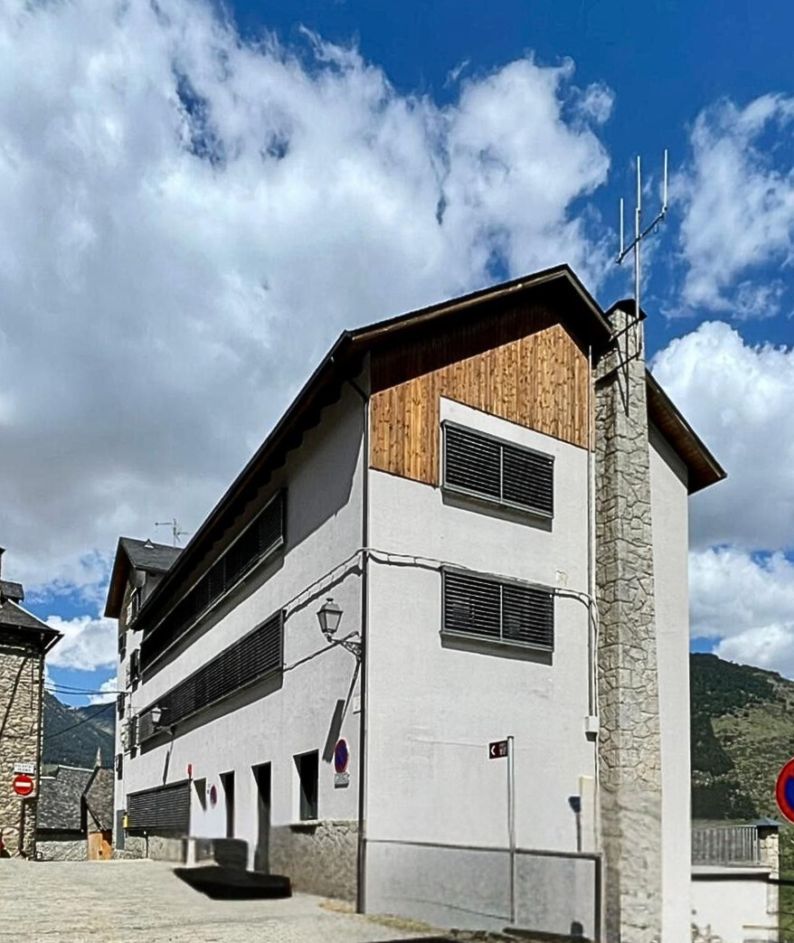 Infrastructures entà empréner en Aran: coworkings e viuers